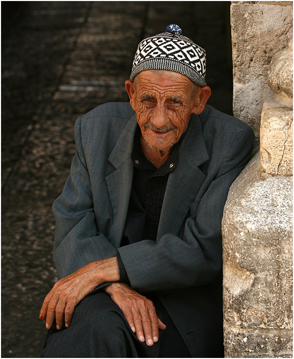 photo "The streets of old Jerusalem" tags: portrait, 