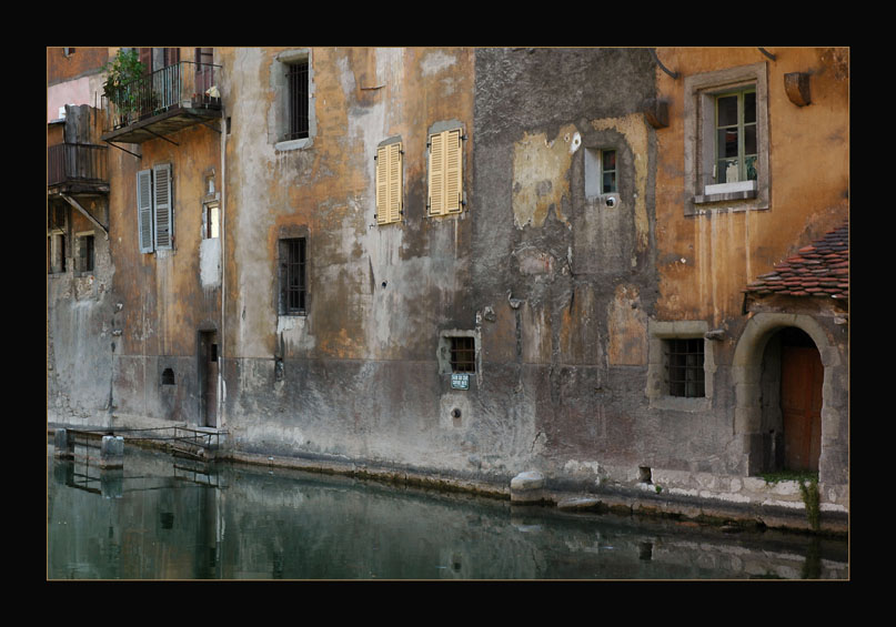 photo "The  Wall" tags: architecture, landscape, summer