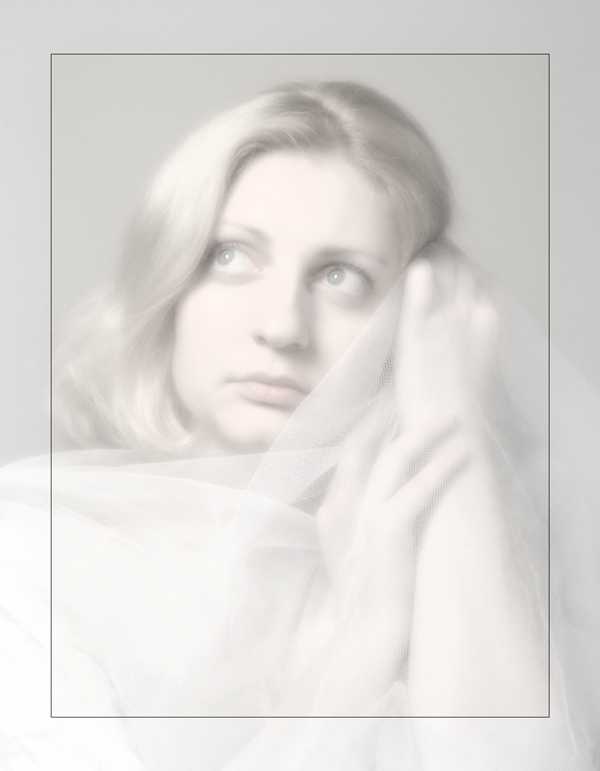 photo "pearl colored portrait" tags: portrait, woman