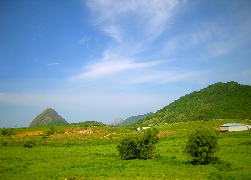 photo "Fields of green" tags: landscape, nature, mountains