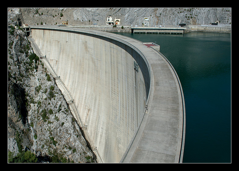 photo "Barrier" tags: landscape, travel, Asia, water