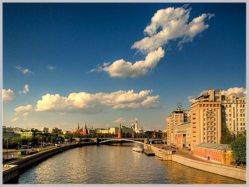 photo "Clouds flying on the sky or photo about the last summer" tags: landscape, summer