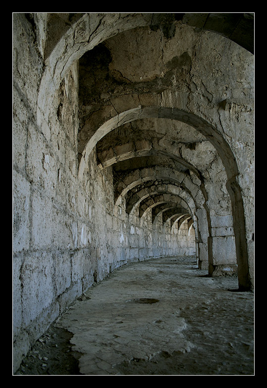 фото "Античный коридор" метки: архитектура, пейзаж, 