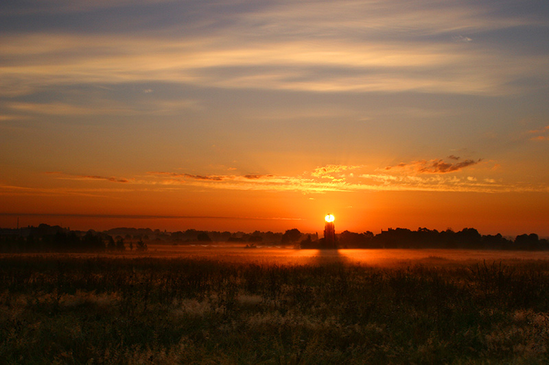 photo "beacon" tags: landscape, travel, Europe, sunset