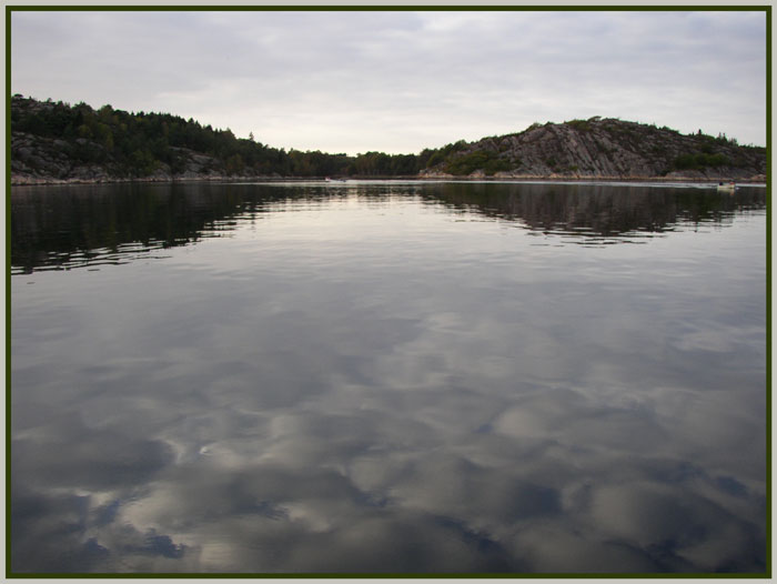 photo "The sky in the sea" tags: landscape, water