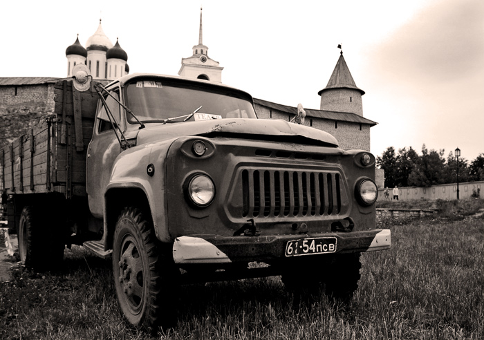 photo "Old truck" tags: travel, technics, 