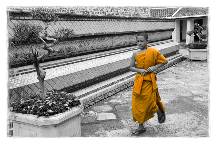 photo "Young Monk" tags: portrait, travel, Asia