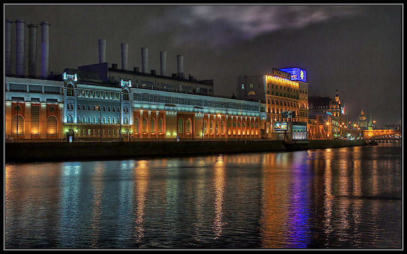 photo "Embankment of the river in Moscow" tags: architecture, landscape, night