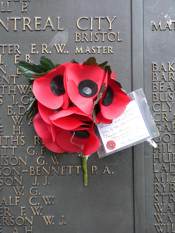 photo "Lest we forget ....." tags: misc., 