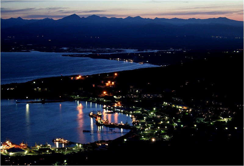 photo "Night harbour." tags: landscape, night