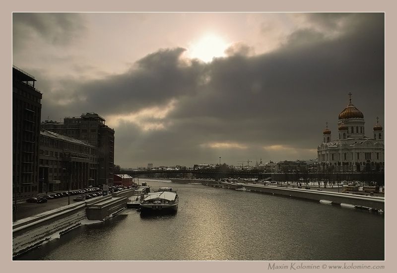 фото "Москва-река. На разных берегах..." метки: ретро, архитектура, пейзаж, 