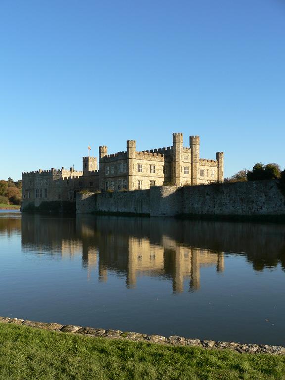 photo "Leeds Castle in November" tags: architecture, landscape, 