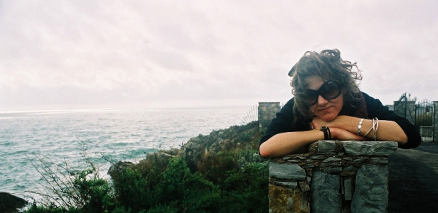 photo "me and sea" tags: portrait, travel, Europe, woman