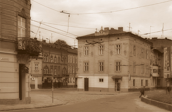 photo "Ж-junction" tags: architecture, black&white, landscape, 