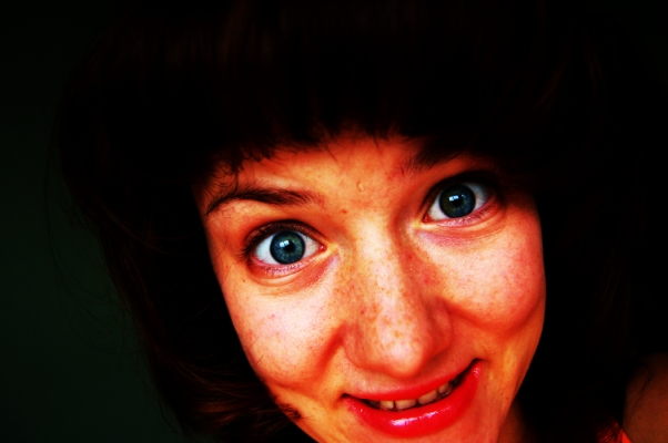 photo "who!" tags: portrait, woman