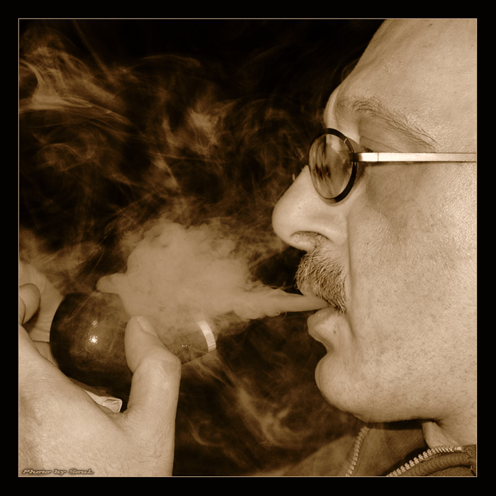 photo ".....smoker" tags: portrait, man