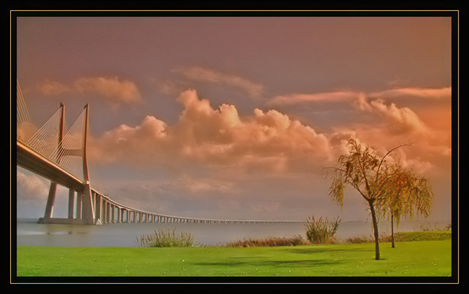 photo "Vasco da Gama bridge" tags: landscape, 