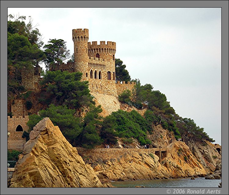 photo "Castle 2 Lloret de Mar" tags: travel, Europe