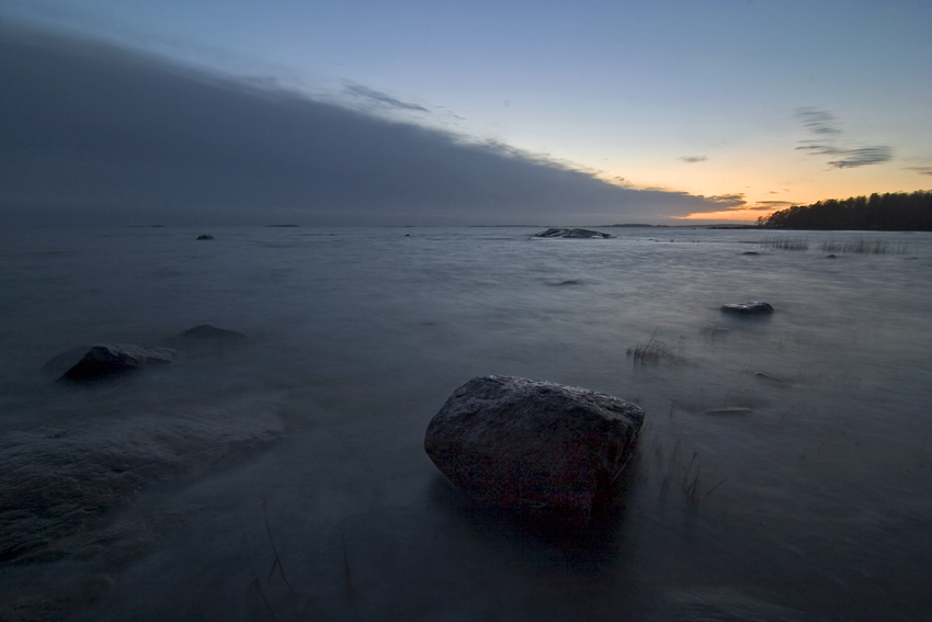 photo "Blue sea" tags: landscape, night, water