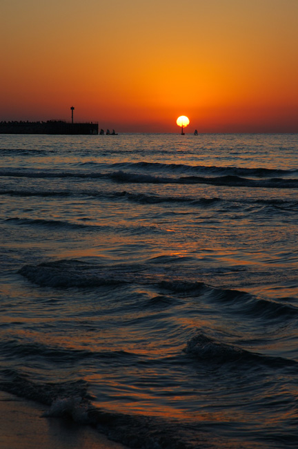 photo "***" tags: landscape, sunset, water