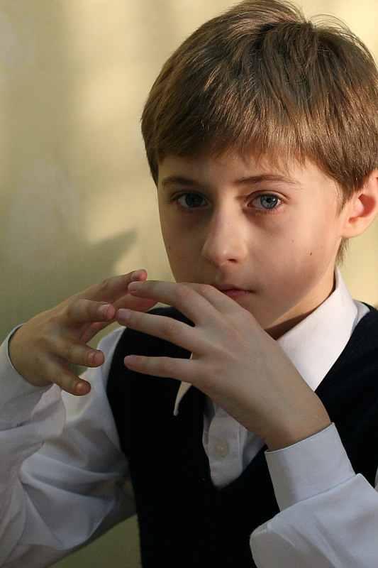 photo "The schoolboy" tags: portrait, children