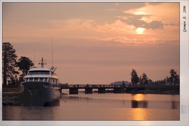 photo "***" tags: landscape, sunset, water