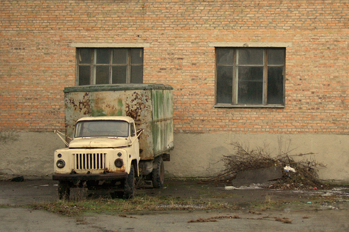 photo "Vestige of the Soviet past" tags: architecture, landscape, 