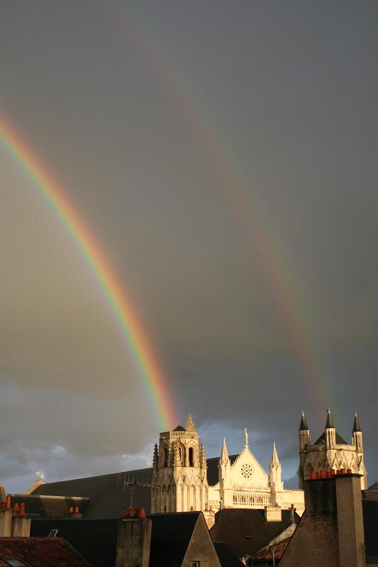 photo "The Cathedral, Rainbow" tags: architecture, travel, landscape, 