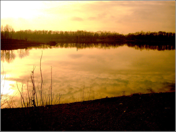 photo "Autumn flame" tags: landscape, water