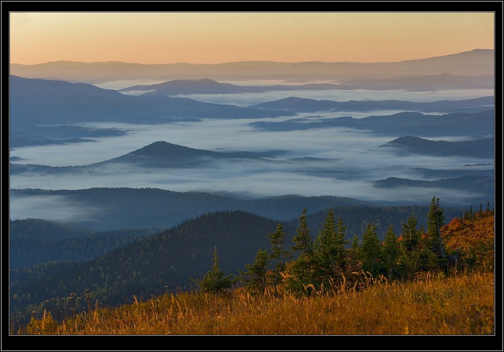 photo "Anybody there" tags: landscape, mountains, sunset