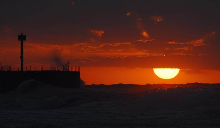 photo "Sunset in Storm" tags: landscape, clouds, sunset