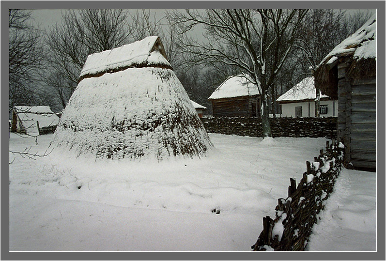 photo "***" tags: architecture, landscape, winter