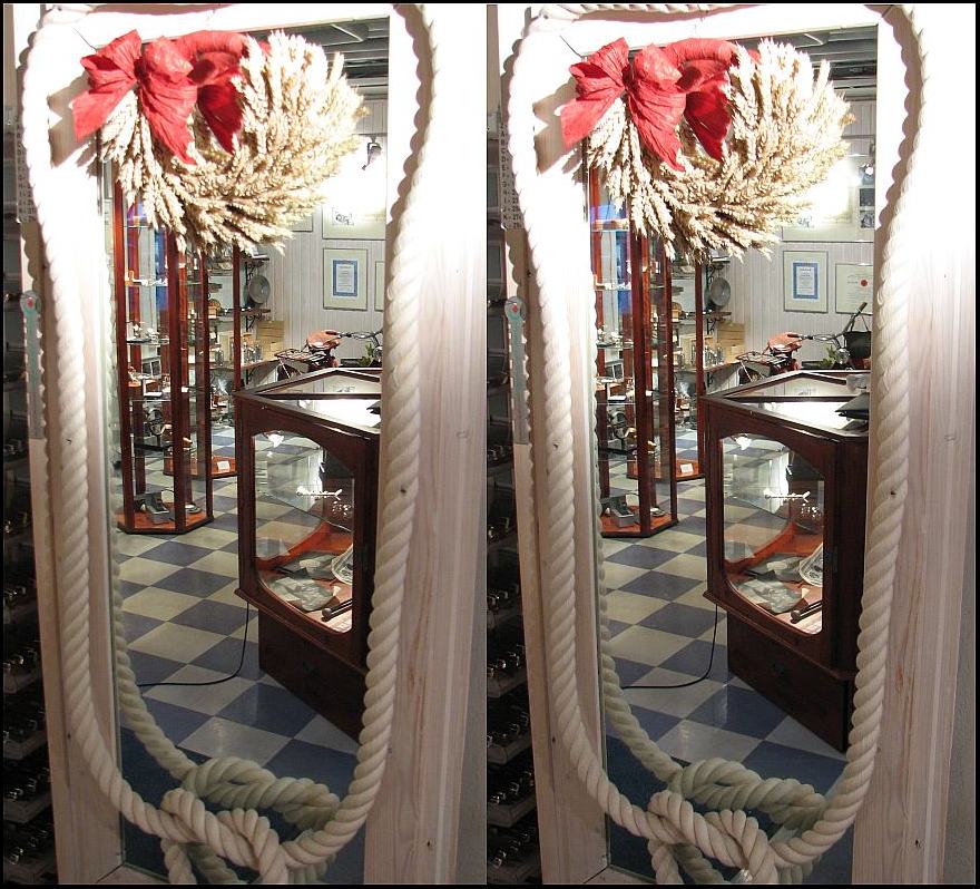 photo "Mirror in 3D" tags: interior, misc., 