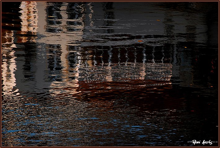 photo "pink house reflection" tags: landscape, architecture, water