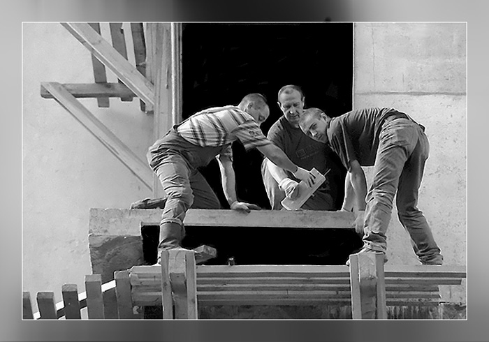 photo "Builders" tags: black&white, 