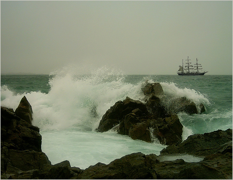 фото "Lock up your daughters, the pirates are coming !" метки: пейзаж, вода, зима