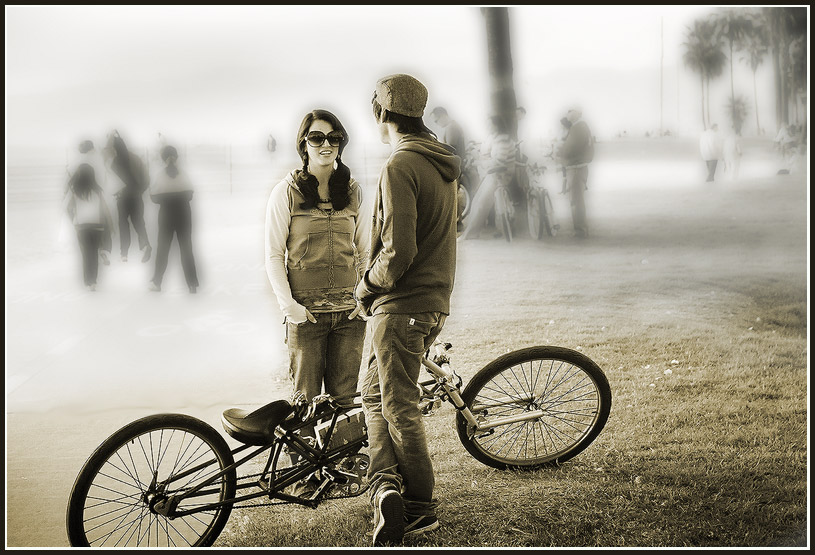 photo "Winter Meeting at the Beach" tags: genre, reporting, 