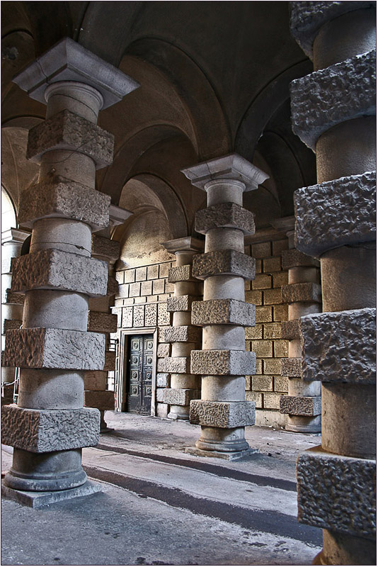 photo "Colonnade" tags: architecture, landscape, 