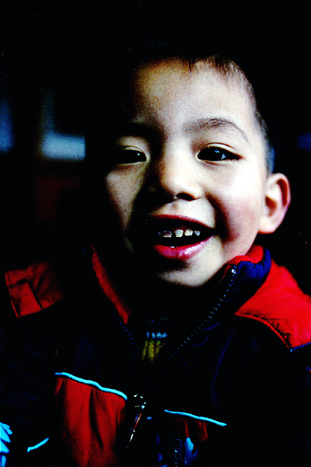 photo "nephew with decayed teeth" tags: portrait, children