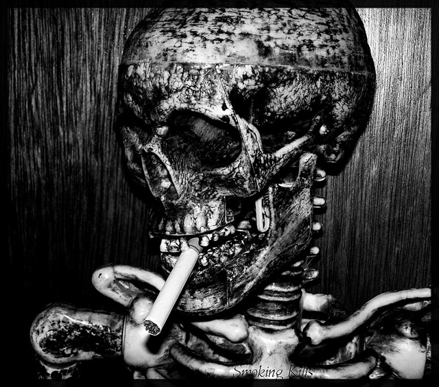 photo "the effects of smoking?" tags: black&white, misc., 