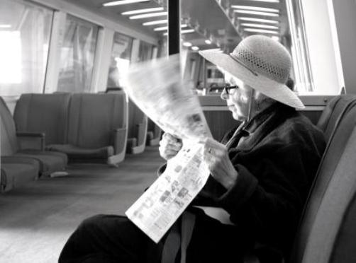 photo "Lady on the Train" tags: portrait, black&white, woman