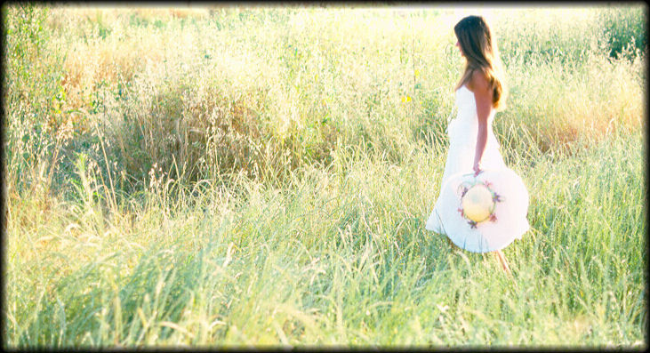 photo "Field In Summer" tags: landscape, portrait, summer, woman