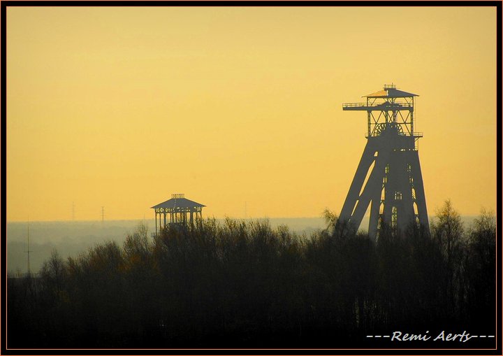 photo "old coalmine" tags: architecture, landscape, sunset