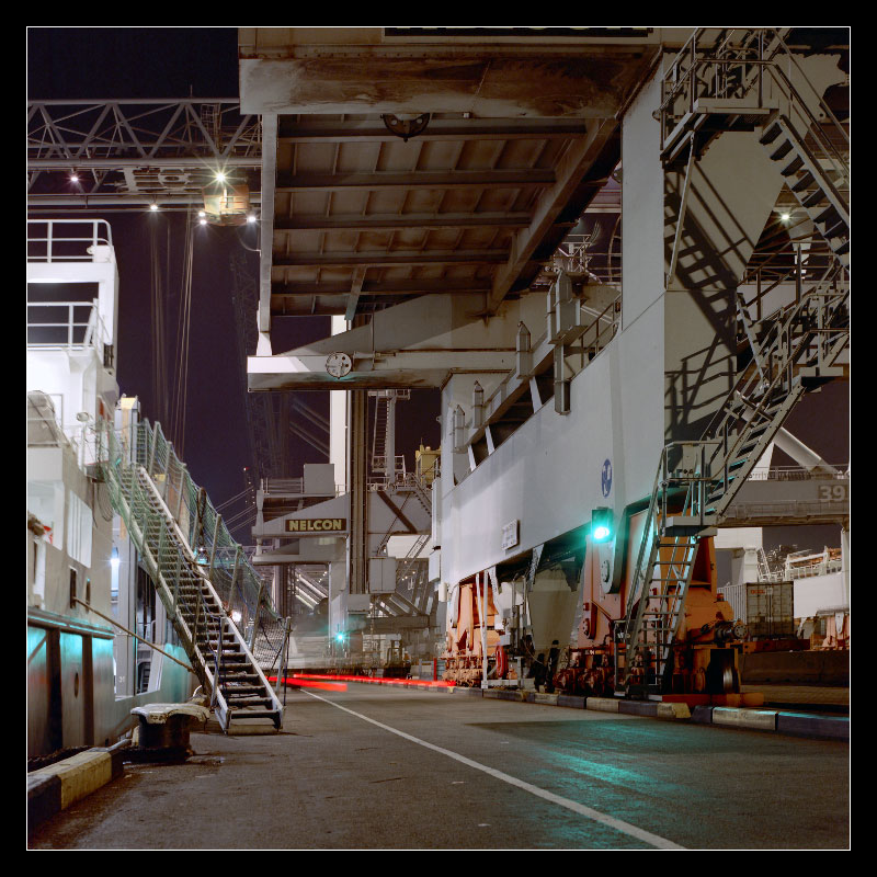 фото "Container Terminal at night" метки: архитектура, путешествия, пейзаж, Европа