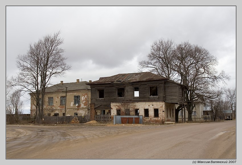 фото "Развалины / Теряево" метки: архитектура, пейзаж, весна