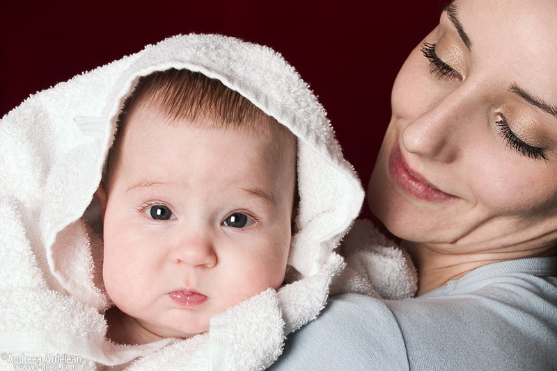 photo "Baby and mommy" tags: portrait, children, woman