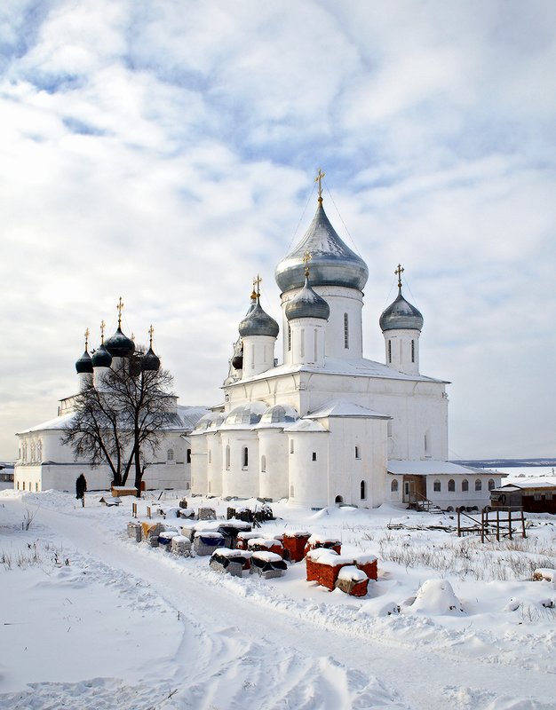 фото "Никитский монастырь." метки: архитектура, путешествия, пейзаж, Европа