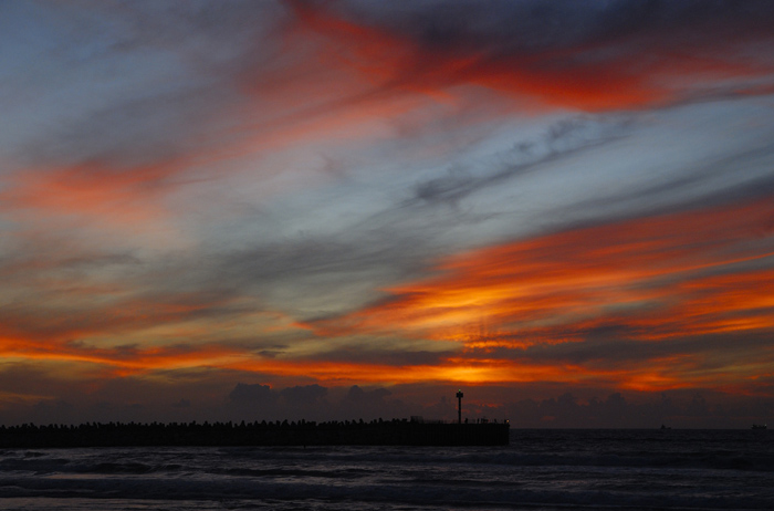 photo "Dusk" tags: landscape, clouds, sunset