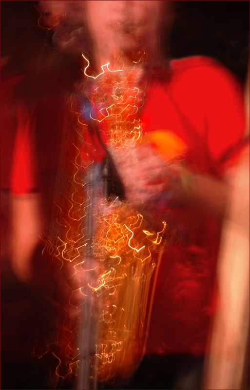 photo "Magic sax" tags: misc., 