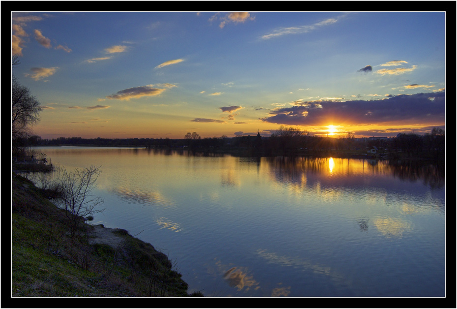 photo "On Annunciation evening" tags: landscape, sunset, water